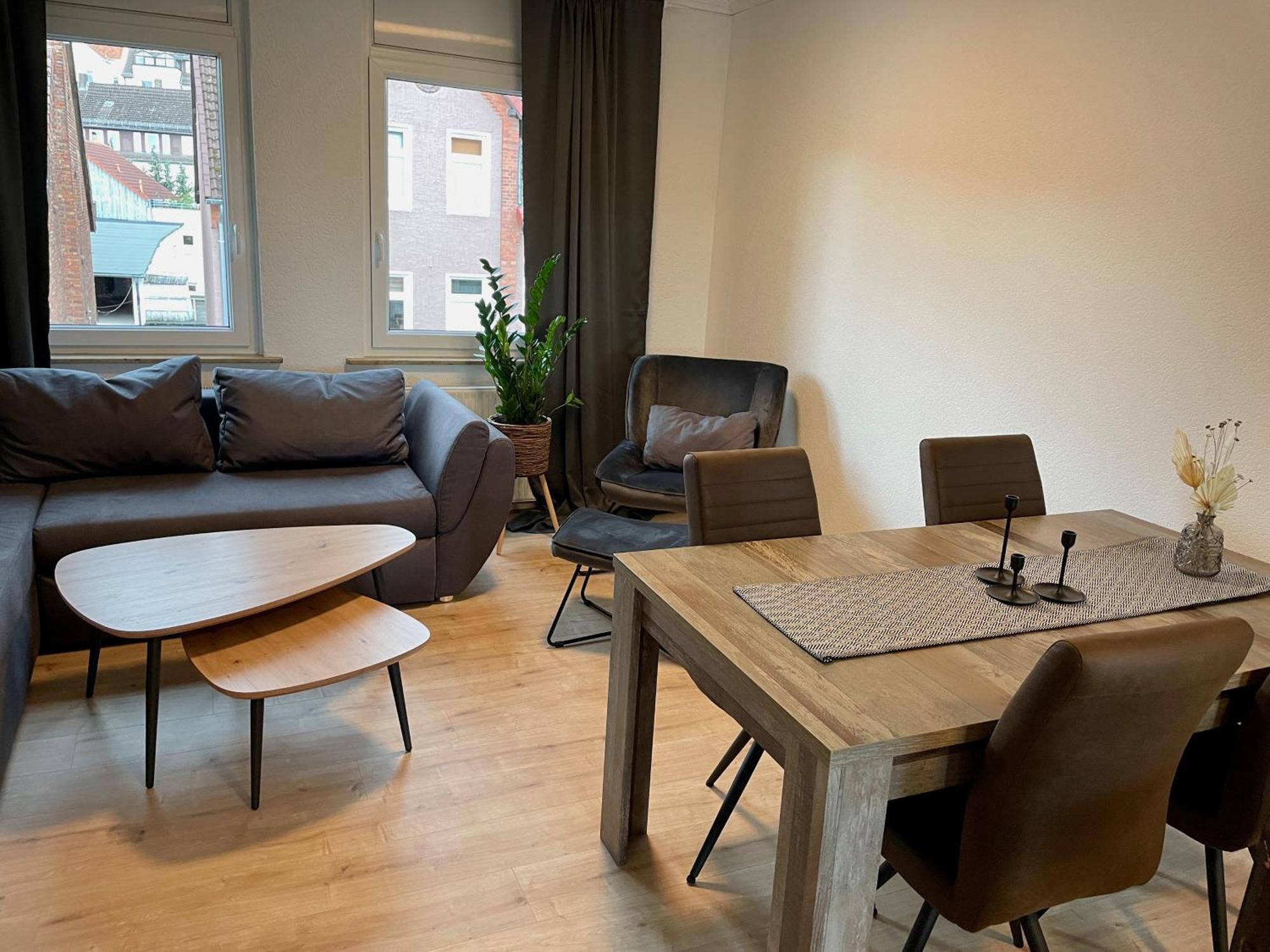 Bright Elzer Strasse Apartment Hildesheim Exterior photo