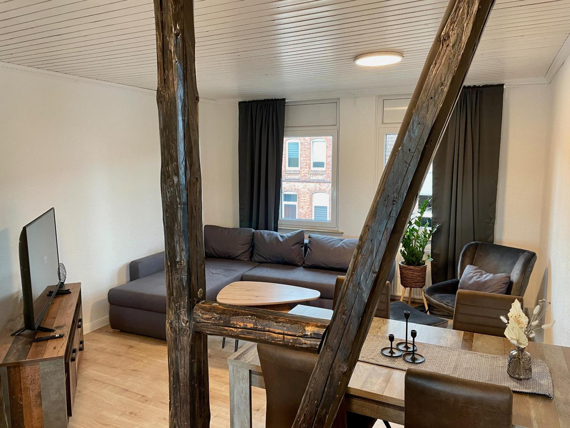 Bright Elzer Strasse Apartment Hildesheim Exterior photo